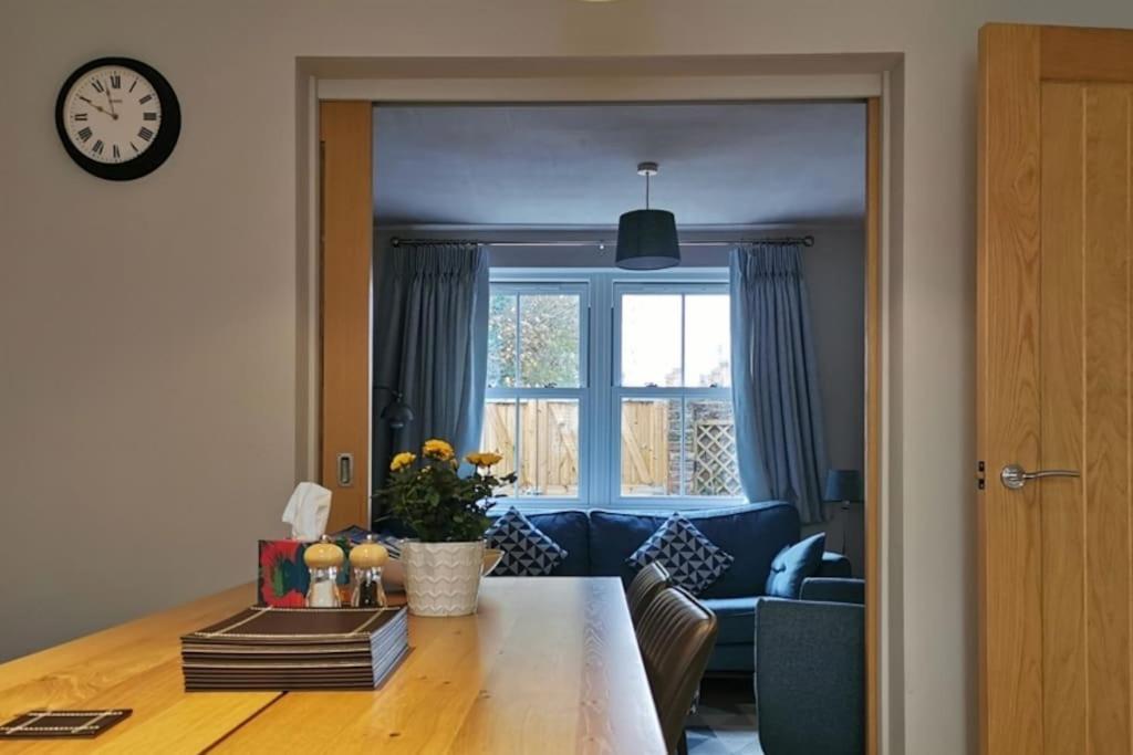 3 Bedroom Townhouse, Free Parking York Exterior foto